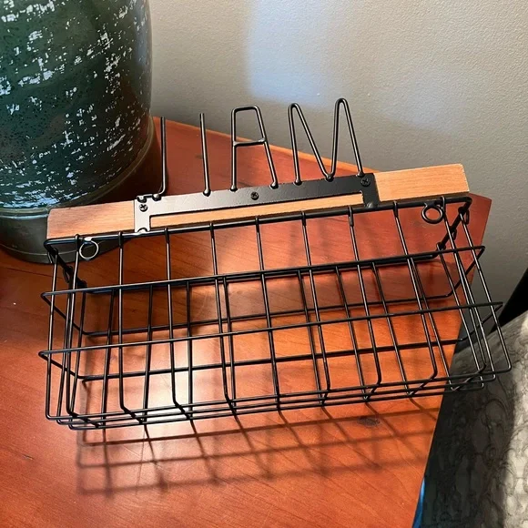 ⭐️Host Pick⭐️ Rae Dunn wall mounted wired MAIL holder NWOT - Picture 2 of 7